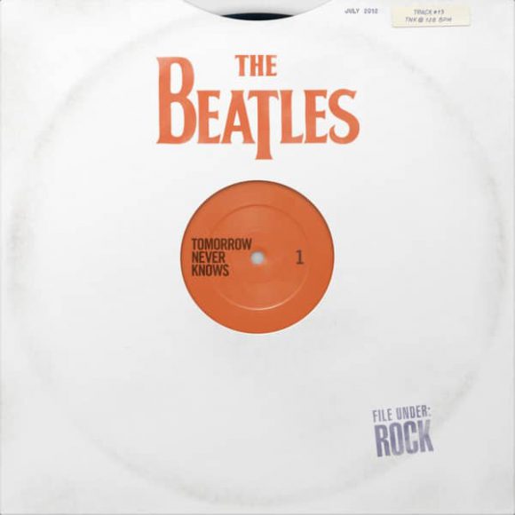 Sebuah kompilasi baru berisi 14 lagu The Beatles yang dianggap paling berpengaruh dari sisi musik, sosial maupun politik dirilis Selasa lalu (24/07)
