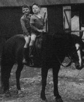 Paul McCartney childhood photograph, 1940s