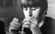 Ringo Starr with his MBE, 26 October 1965