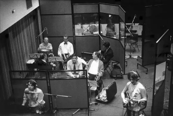 Paul McCartney and George Harrison recording Martha My Dear, 4 October 1968