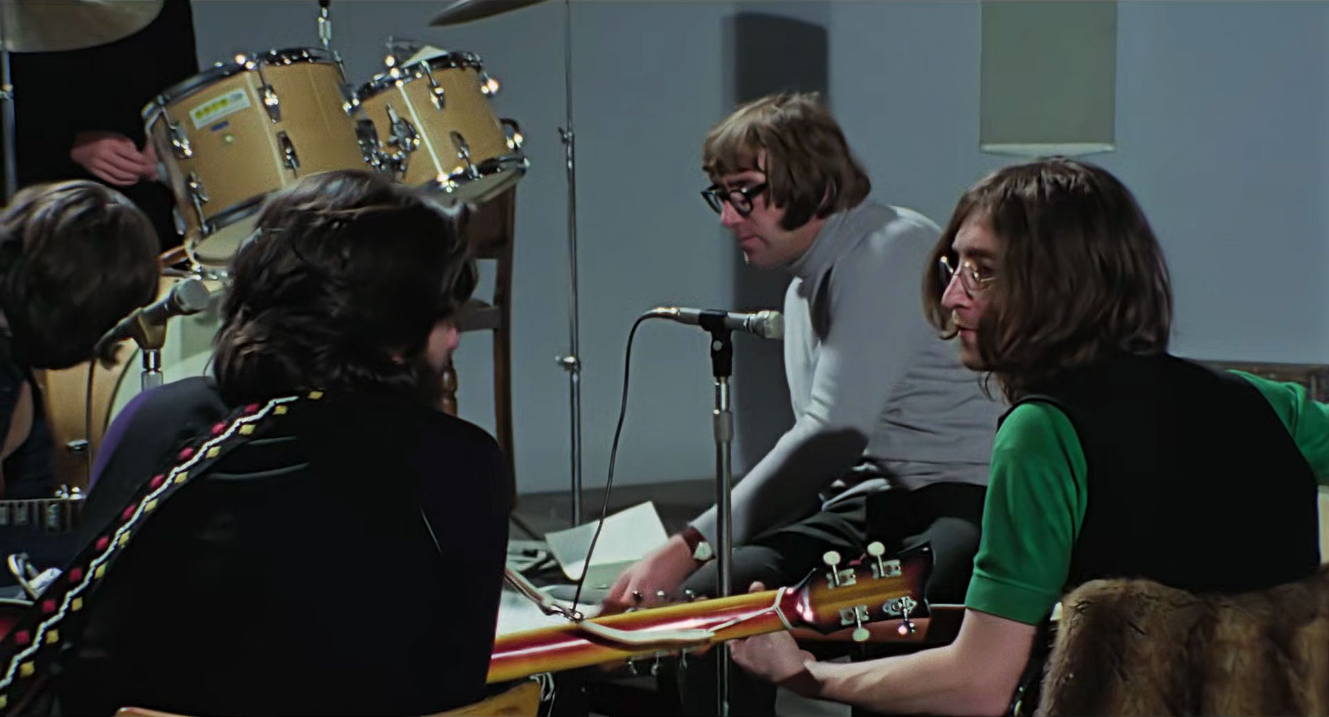 Paul McCartney, Mal Evans, John Lennon – Twickenham Film Studios, 2 January  1969 - The Beatles Bible
