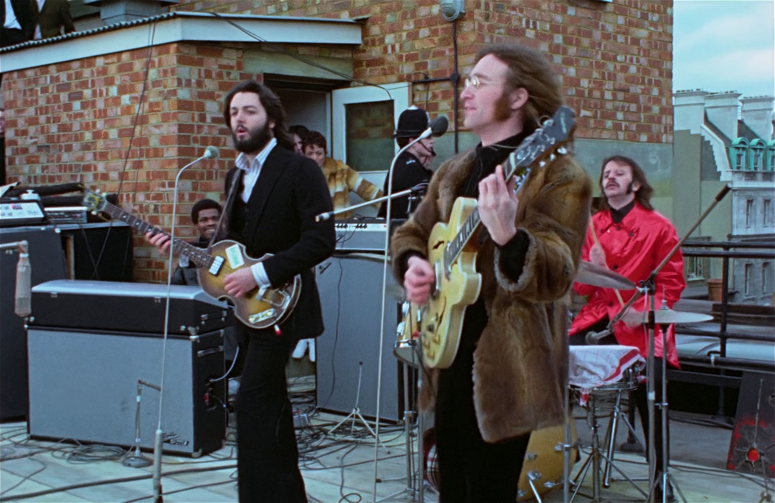 Billy Preston, Paul McCartney, John Lennon, Ringo Starr – Apple rooftop ...