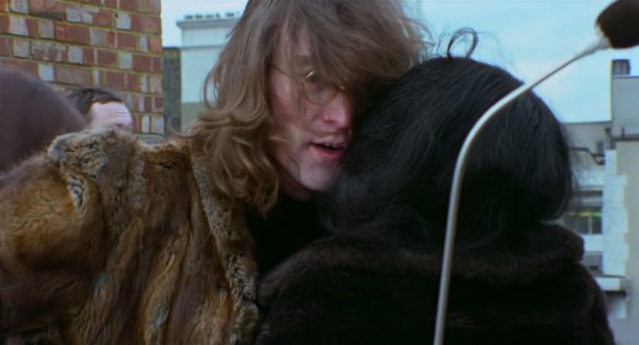 John Lennon, Yoko Ono – Apple rooftop, 30 January 1969