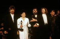 George Harrison, Yoko Ono, Ringo Starr, Julian Lennon and Sean Lennon at the Beatles' induction into the Rock And Roll Hall of Fame, 20 January 1988