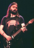 davidgilmour_pigshirt.jpg