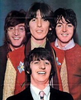 beatles-smiling-february-1968.jpg