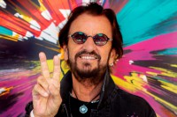 Ringo-Aug-2021-w-Peace-sign-by-Scottt-Robert-Ritchie.jpg